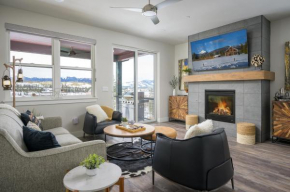 New Luxury River Run Chalet 129 I Great Views I Hot Tub I Best Price I FREE Adventures Daily